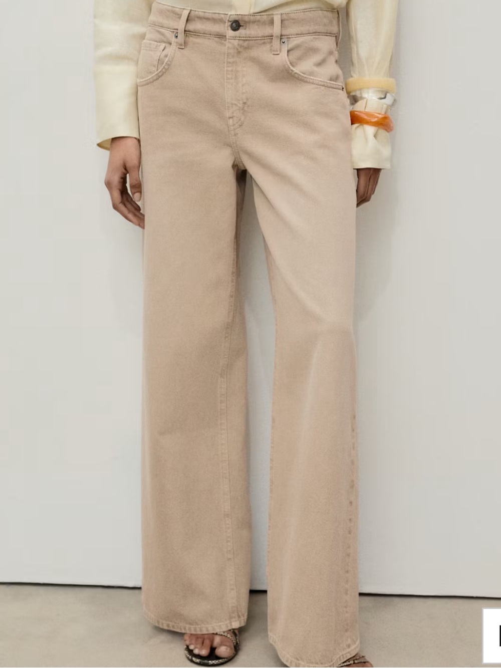 Wide-Leg Jeans in Beige - Classic mid-Rise Women’s Denim